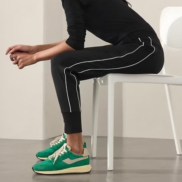 ATHLETA Venice Track Stripe Jogger Pant Sz XS Black w/White NEW w/o Tag #854423 - Picture 4 of 11